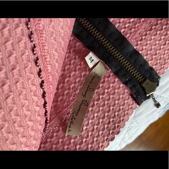 Strapless bondage dress! Never worn good condition - Picture 3 of 4